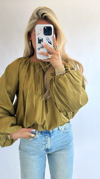 Belle Amour Blouse