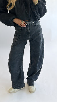 Utility Balloon Jeans – Washed Black