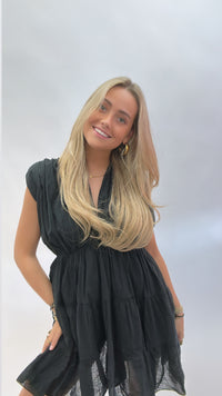Boho Summer Dress – V-Hals & Strikdetail