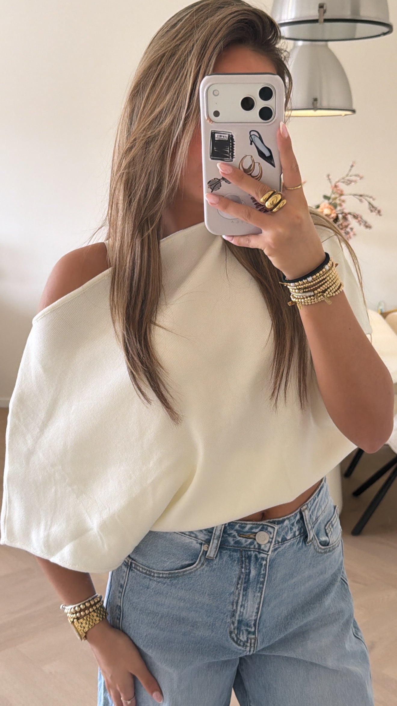 Elin Off-Shoulder Top