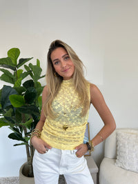 Juul lace top