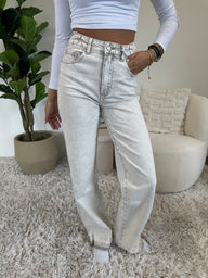 High Waist Straight Fit Jeans