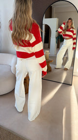 Mid waist wide leg jeans