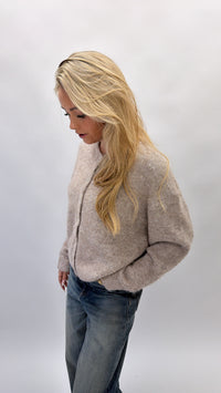 Basic button cardigan