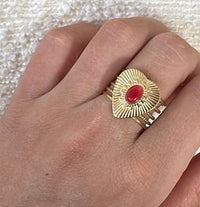 Ring hartje met robijn