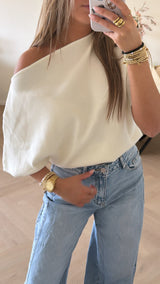 Elin Off-Shoulder Top