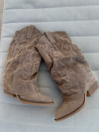 Western Tall Boots Taupe
