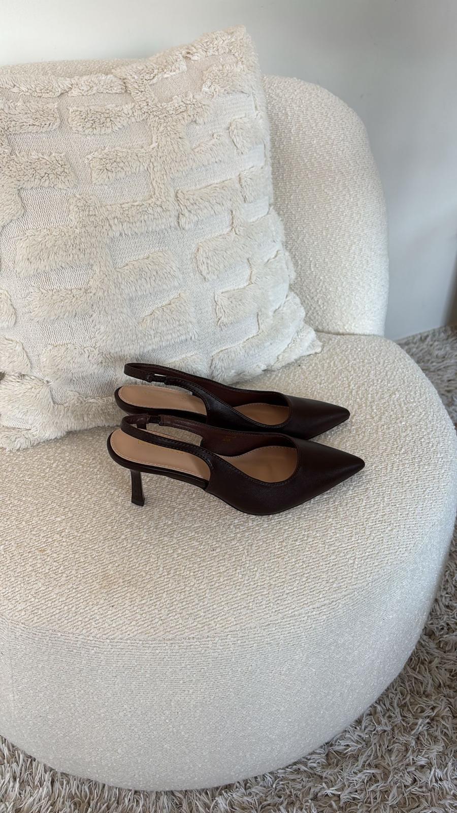 Chic Classy Kitten Heel