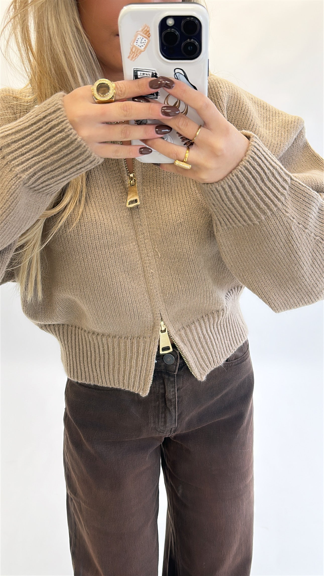 Zoë Zip Sweater ( Pre order taupe kleur 21 okt)