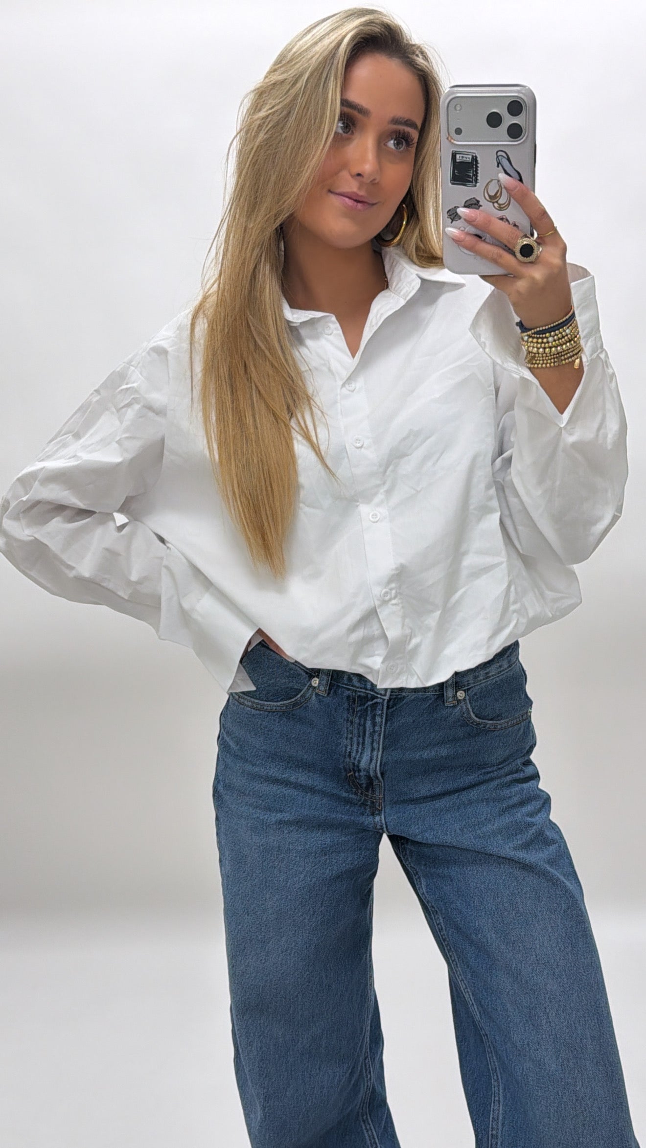 Basic cropped blouse