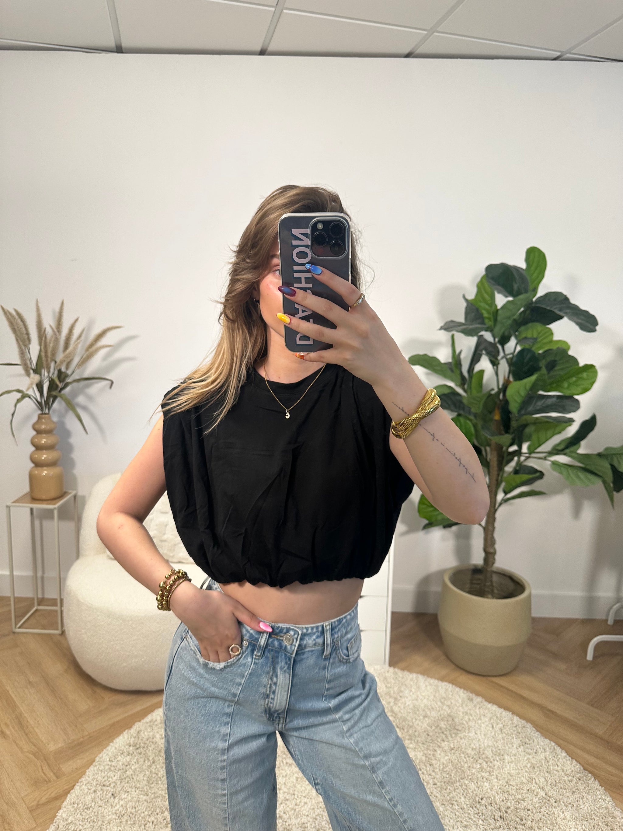 Saar Cropped Top