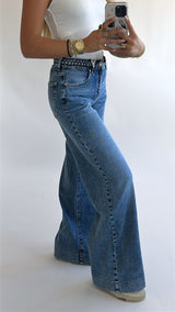 Mid Waist Detail Wide Leg Jeans