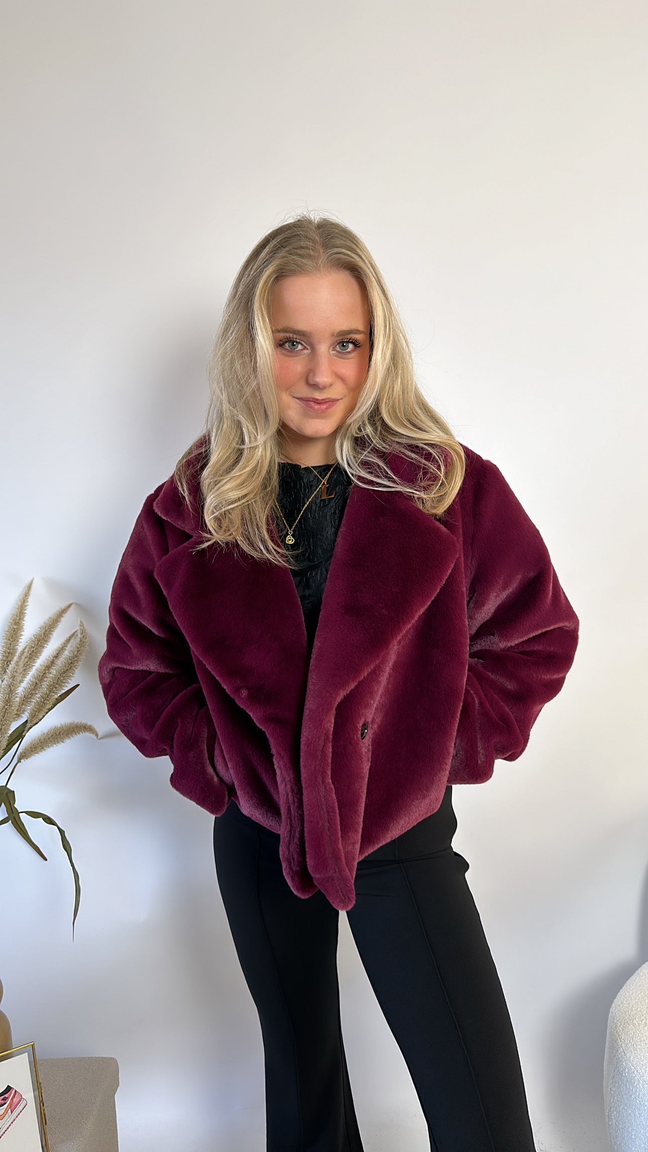 Bordeaux fluffy jas