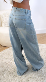 Button Detail Wide Leg Jeans