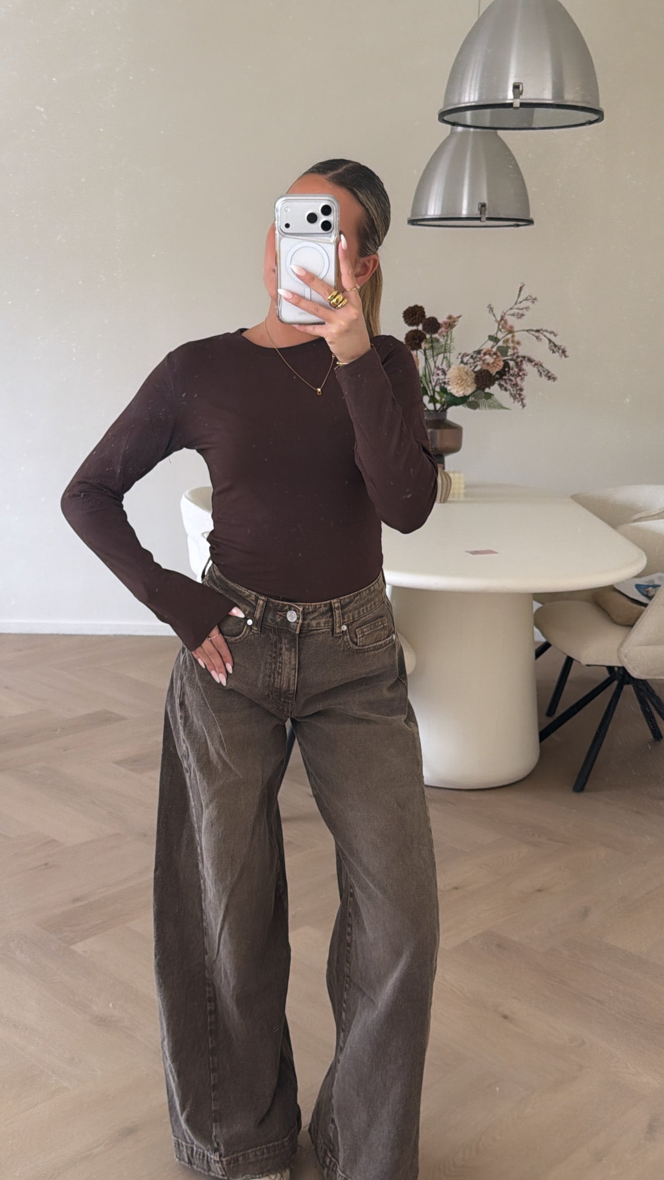 Mila essentail Longsleeve