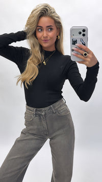 Basic classic body zwart