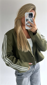 The stripe blazer