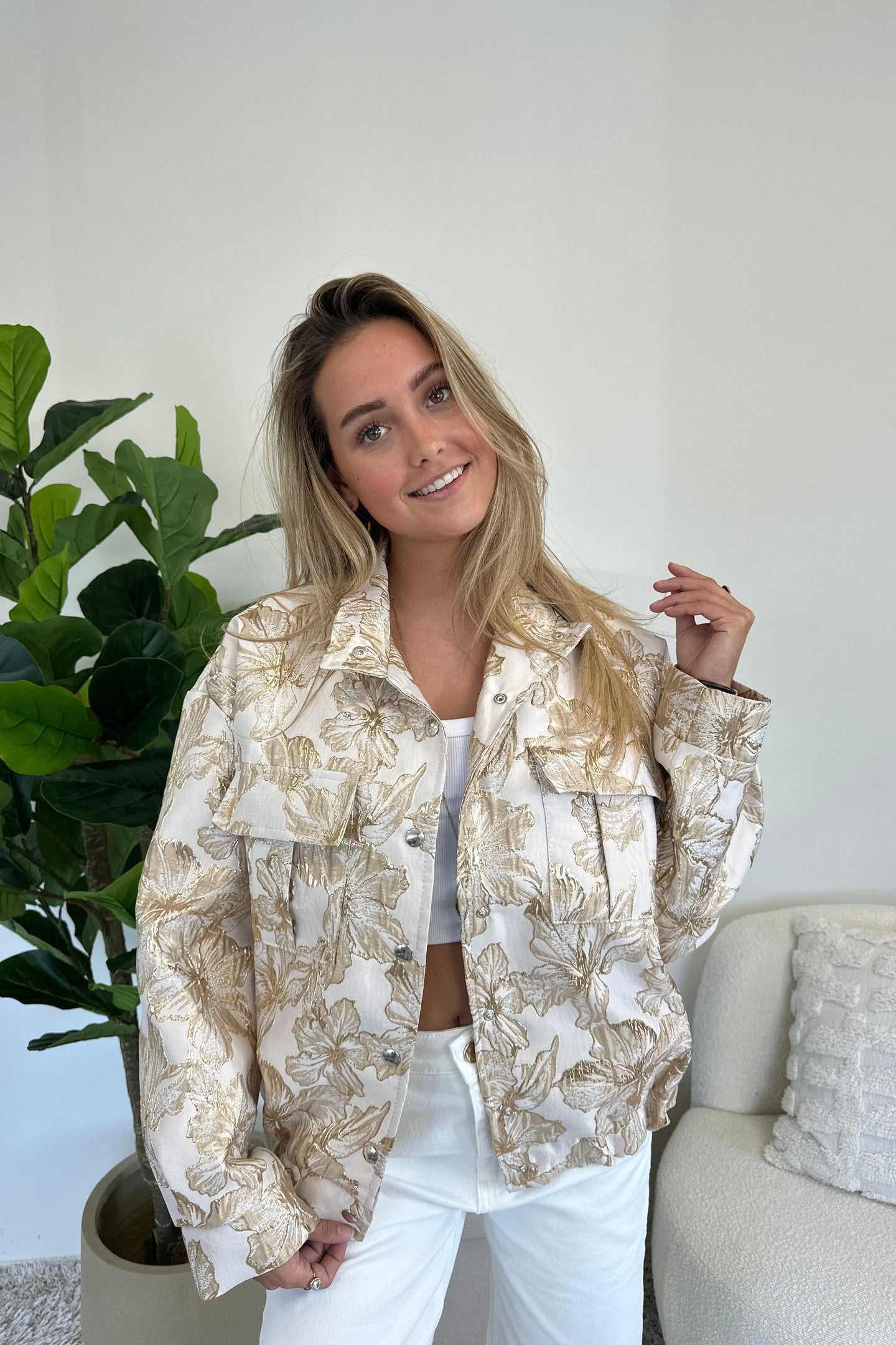 Flower bomber