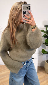 The Elara Fluffy Knit