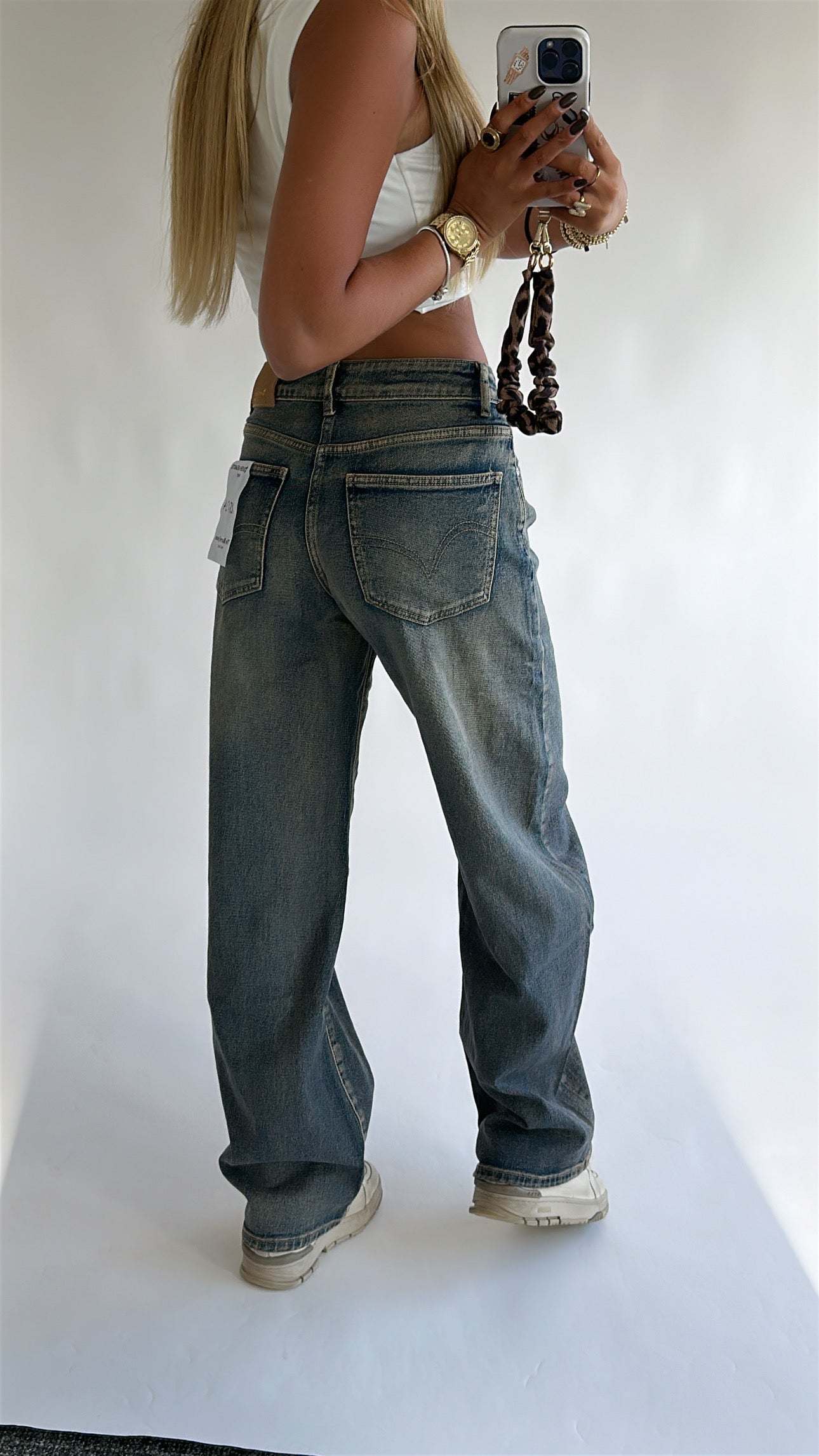 Relaxed Fit Balloon Denim -Mid Waist stretch