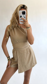 Vera one shoulder