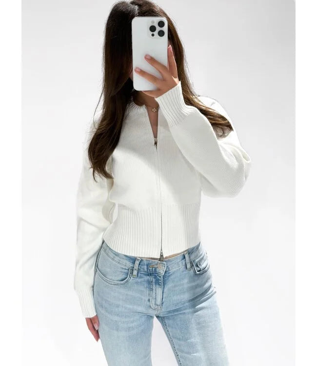 The Cute Knit Zip