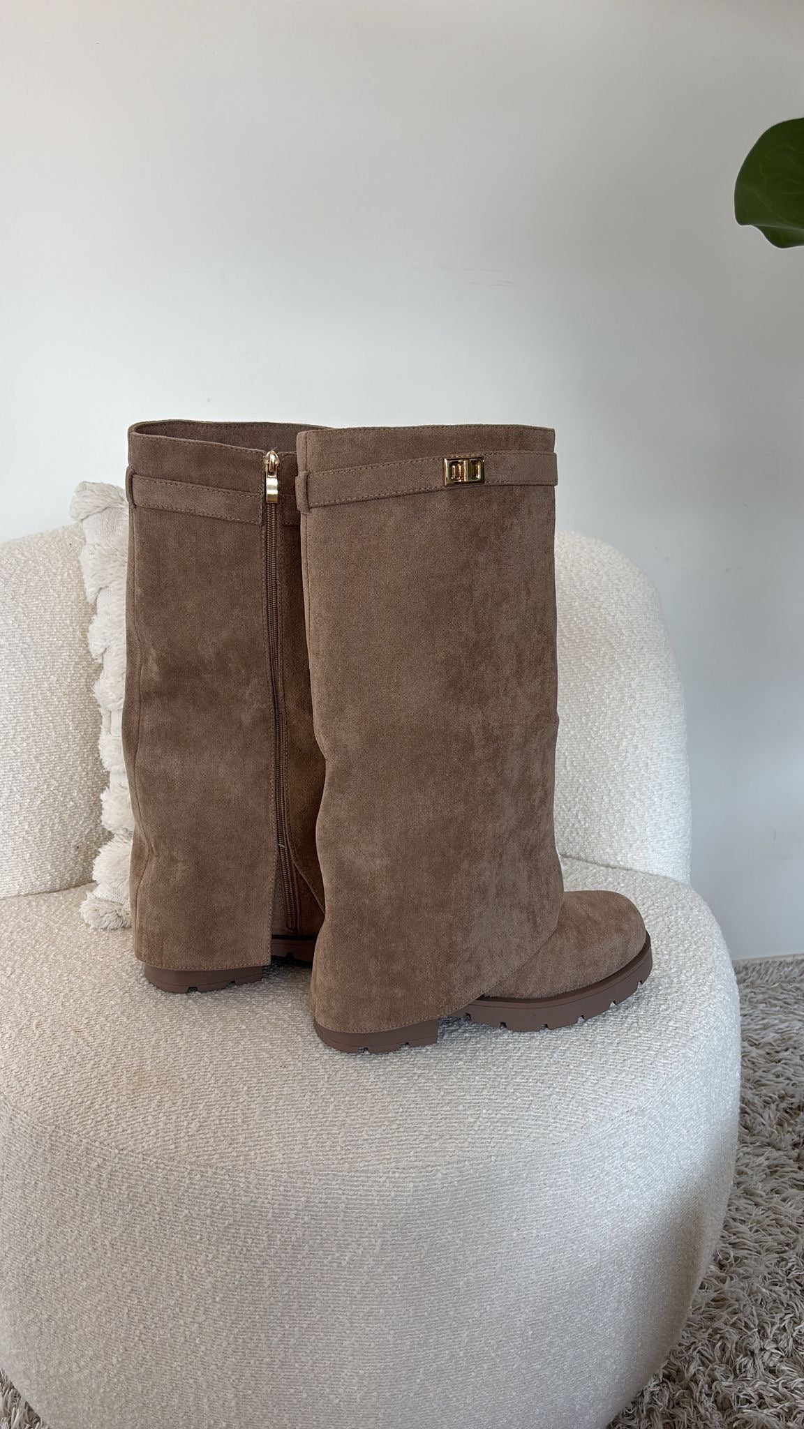 Suède boots