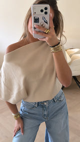 Elin Off-Shoulder Top