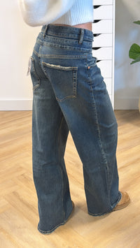 Jolie Mid Waist Relaxed Straight Jeans