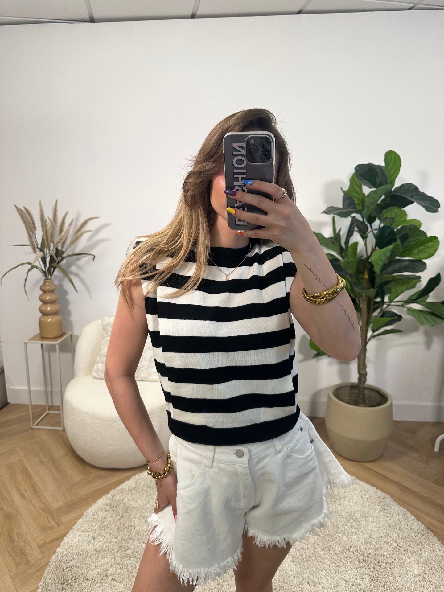 Lotte Shoulder Pad Top