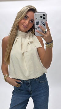 Cropped cute pof top