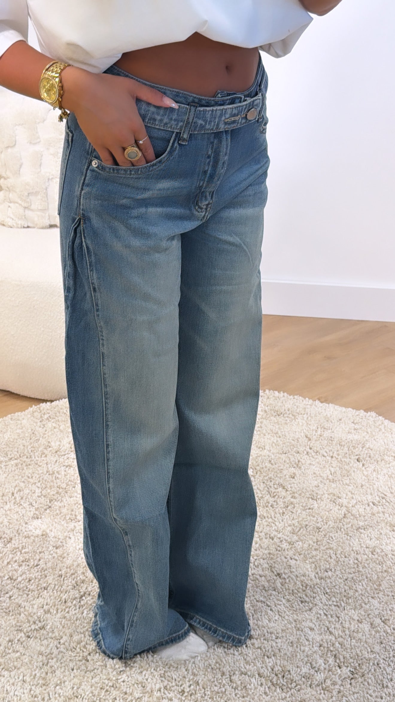 Everyday Wide Leg Jeans