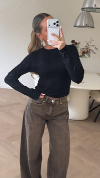 Mila essentail Longsleeve
