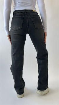 Straight Fit Belt Jeans