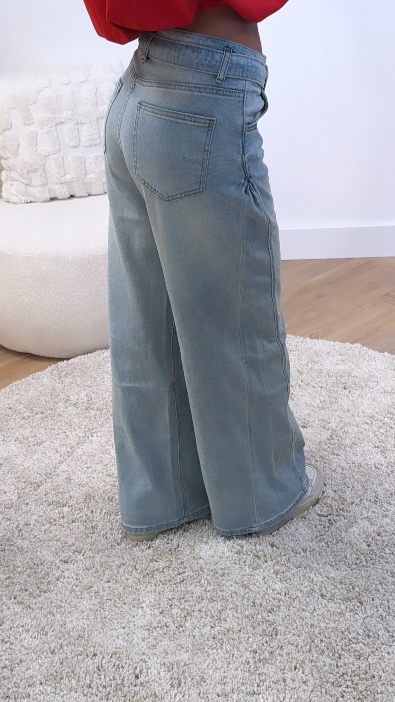 Everyday Wide Leg Jeans