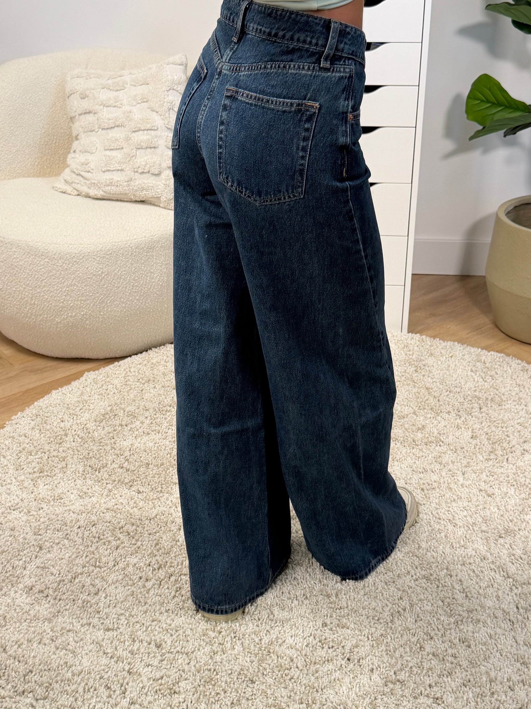 Ava Wide Leg Jeans