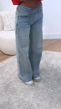 Everyday Wide Leg Jeans