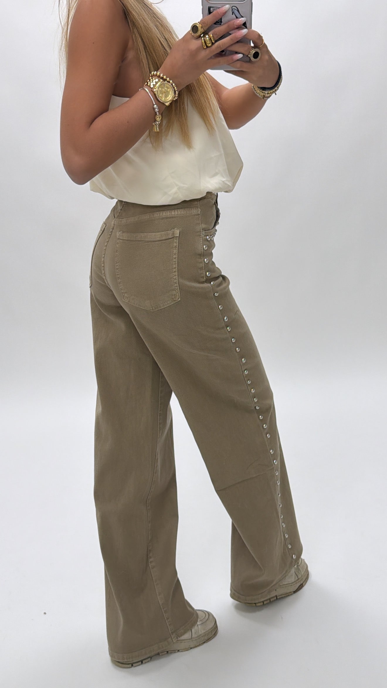 Starlight studs wide leg jeans