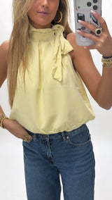 Cropped cute pof top